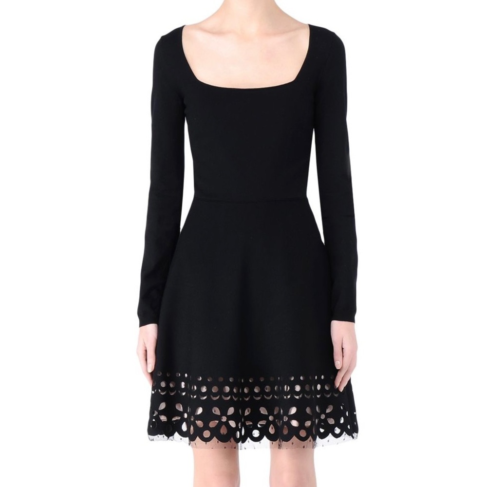 VINTAGE Red Valentino Longuette Laser Cut Knit Black Dress. Size 38, US 2/XS NWT